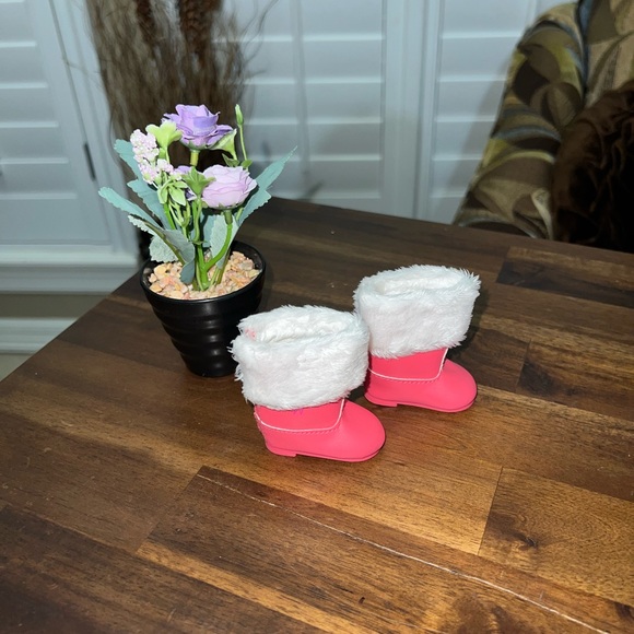 American Girl Wellie Wishers Causal Cozy Boots Shoes 14.5" Doll Boots - Picture 2 of 4